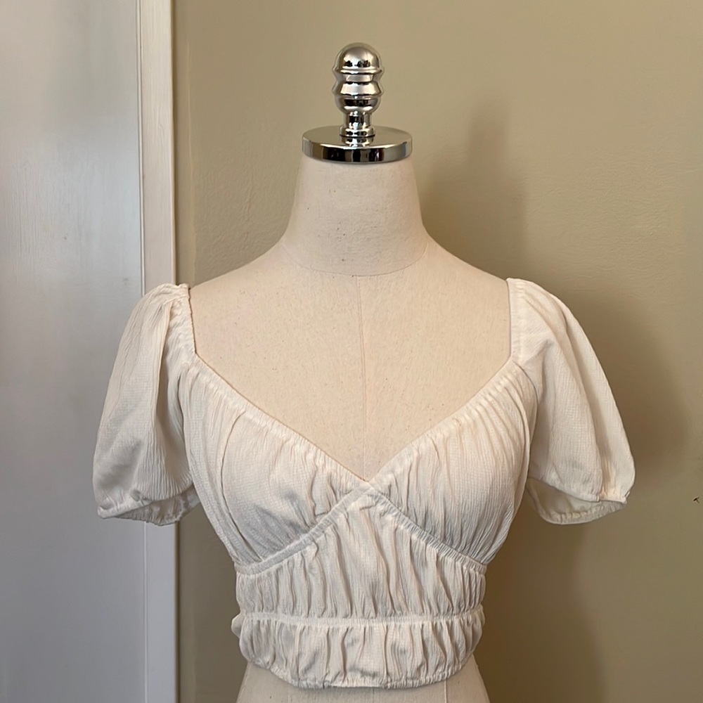 Puff Sleeve Crop Top